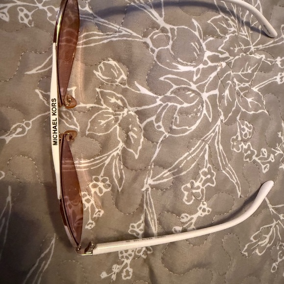Michael Kors Collection Gold Sunglasses Aviator Style - Picture 2 of 8